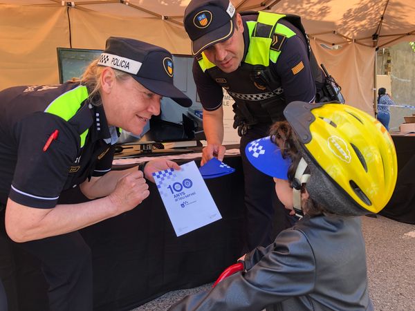 La Policia Municipal continua celebrant el seu centenari