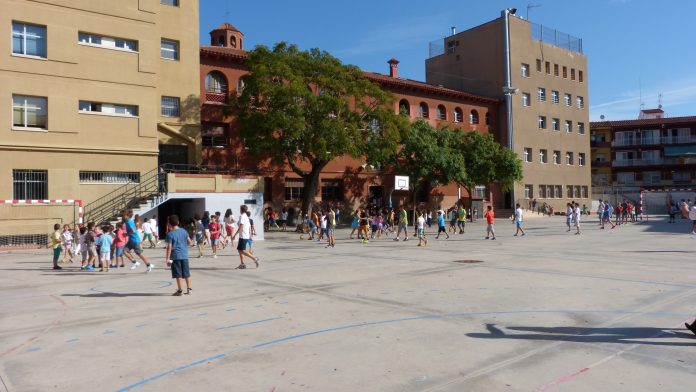 Inici dels estudis assistits